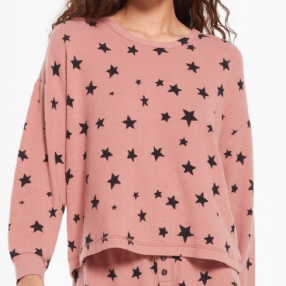 Z Supply Tops - 🆕 Z Supply Bridget Star Top/Sweatshirt